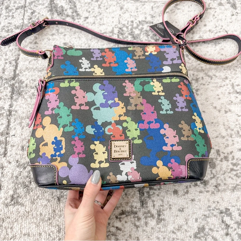 Dooney & Bourke disney dooney